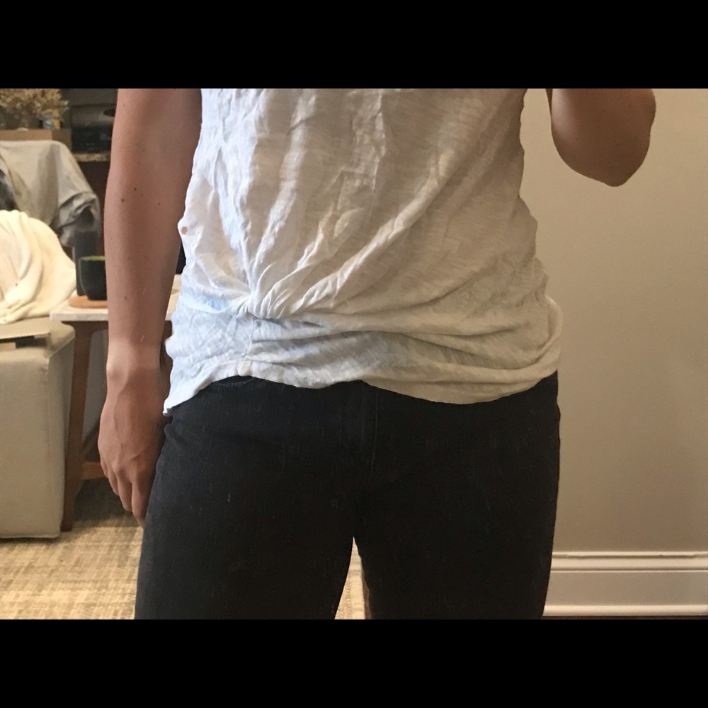 “Basic” white T - Picture 3 of 3